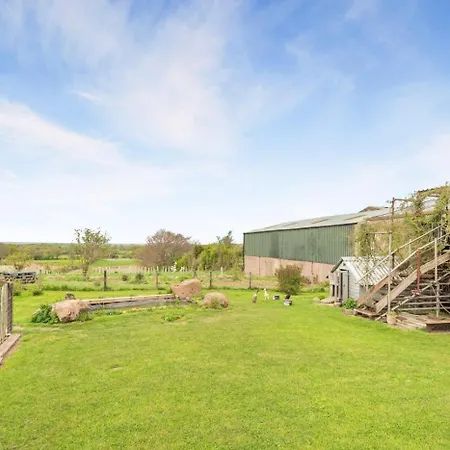 Holiday home 3 Bed In Kirkbampton Oc-l32005 *