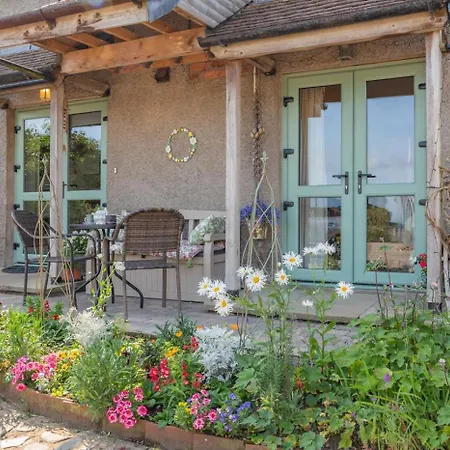 Holiday home 3 Bed In Kirkbampton Oc-l32005